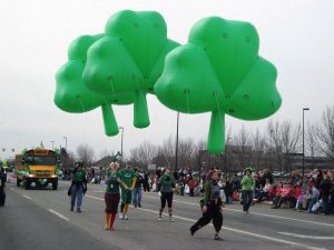 Helium-Shamrocks-parade-balloon